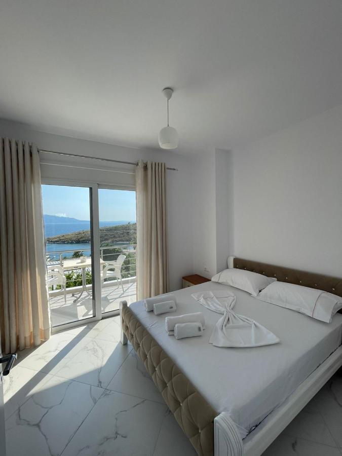 Villa Eden Breeze Sarande Bagian luar foto